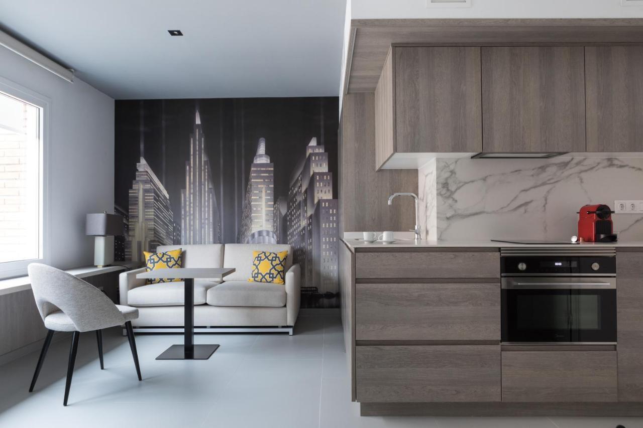 Apartamentos Las Torres Мадрид Екстер'єр фото