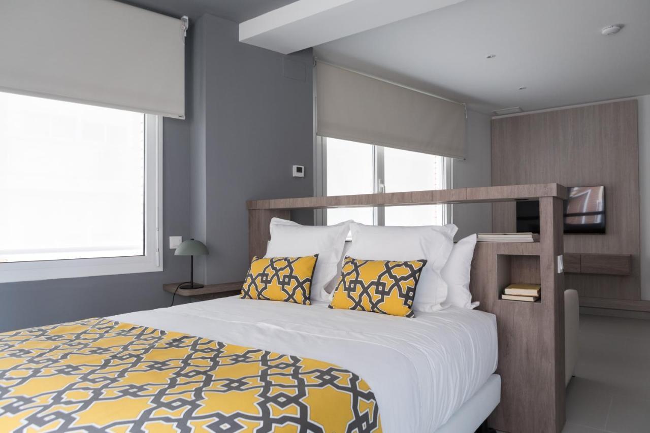 Apartamentos Las Torres Мадрид Екстер'єр фото