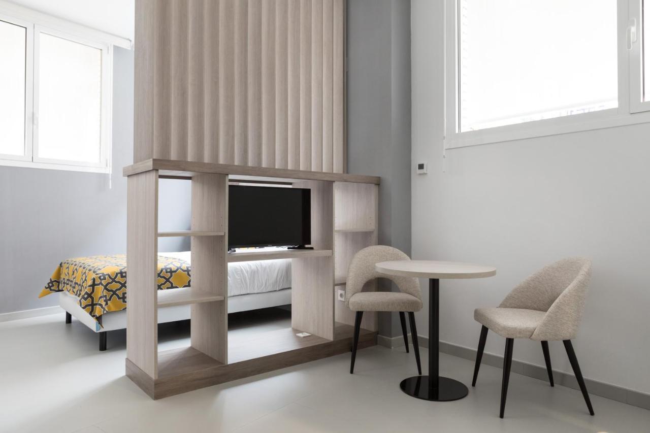 Apartamentos Las Torres Мадрид Екстер'єр фото