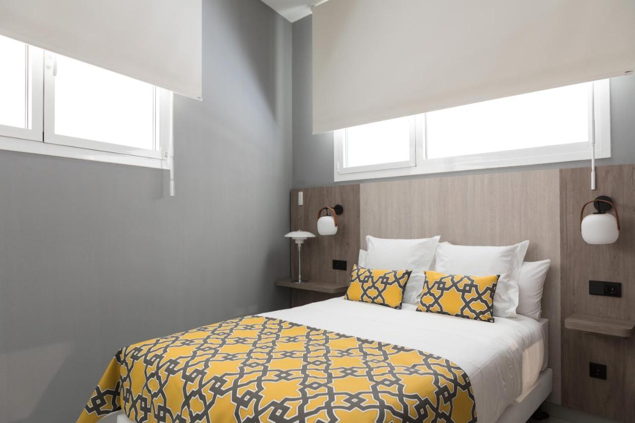 Apartamentos Las Torres Мадрид Екстер'єр фото