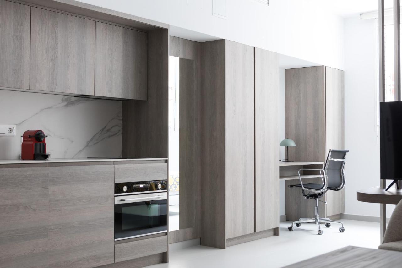 Apartamentos Las Torres Мадрид Екстер'єр фото