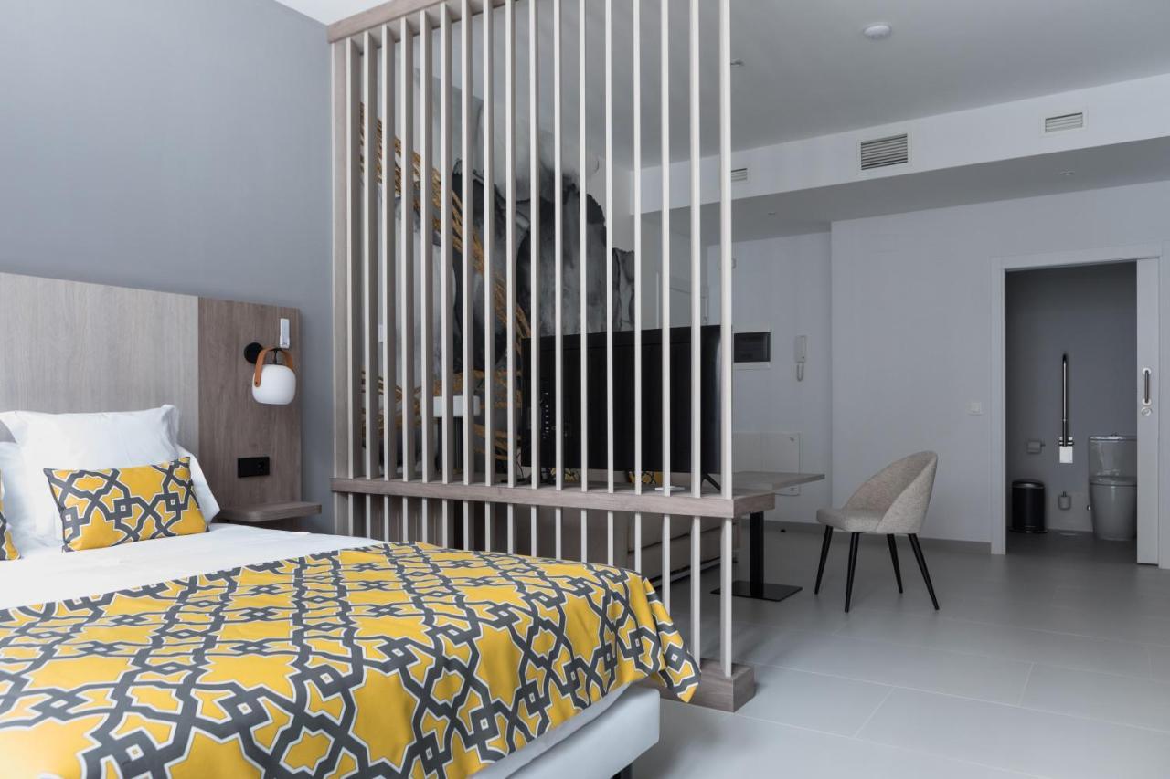 Apartamentos Las Torres Мадрид Екстер'єр фото