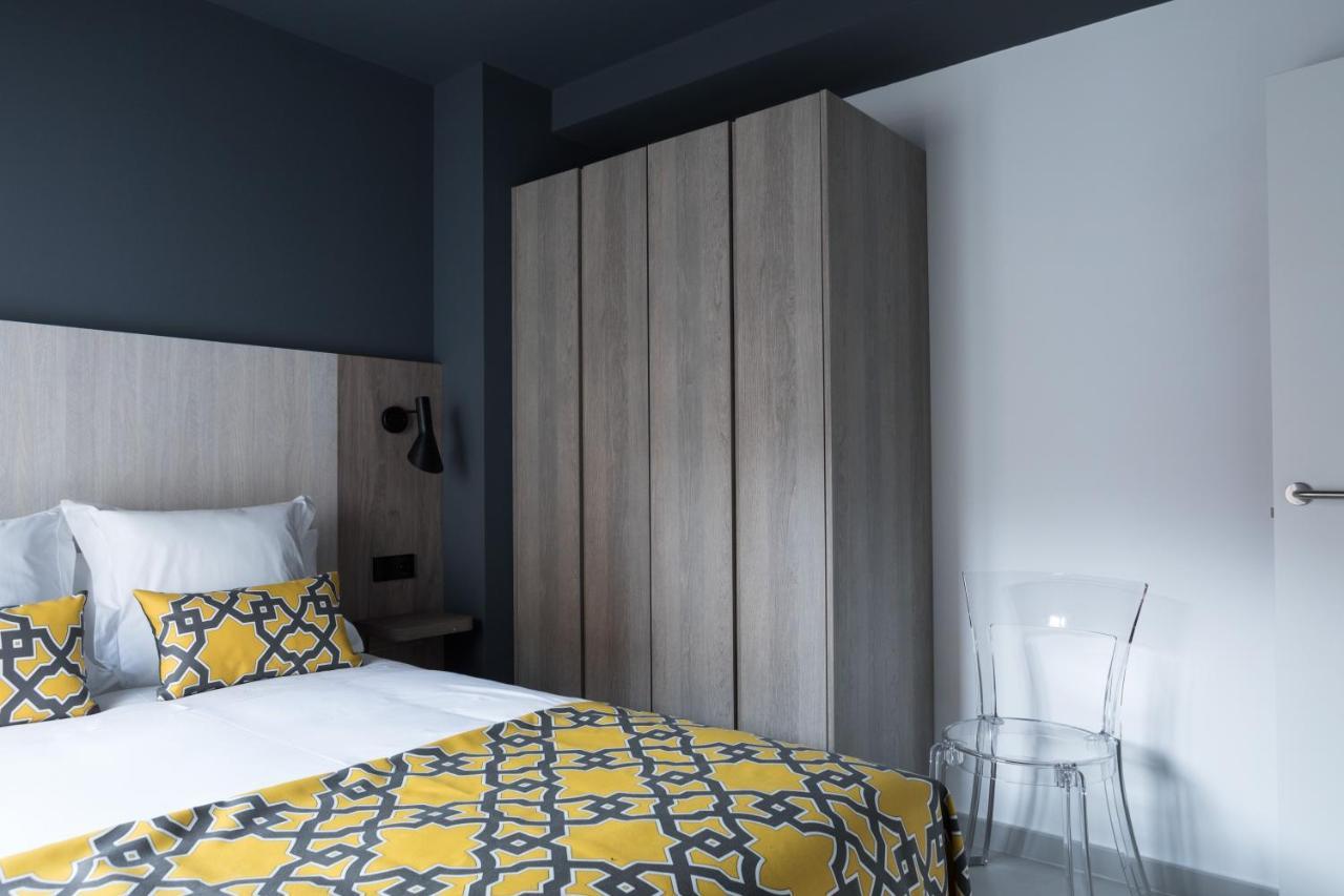 Apartamentos Las Torres Мадрид Екстер'єр фото